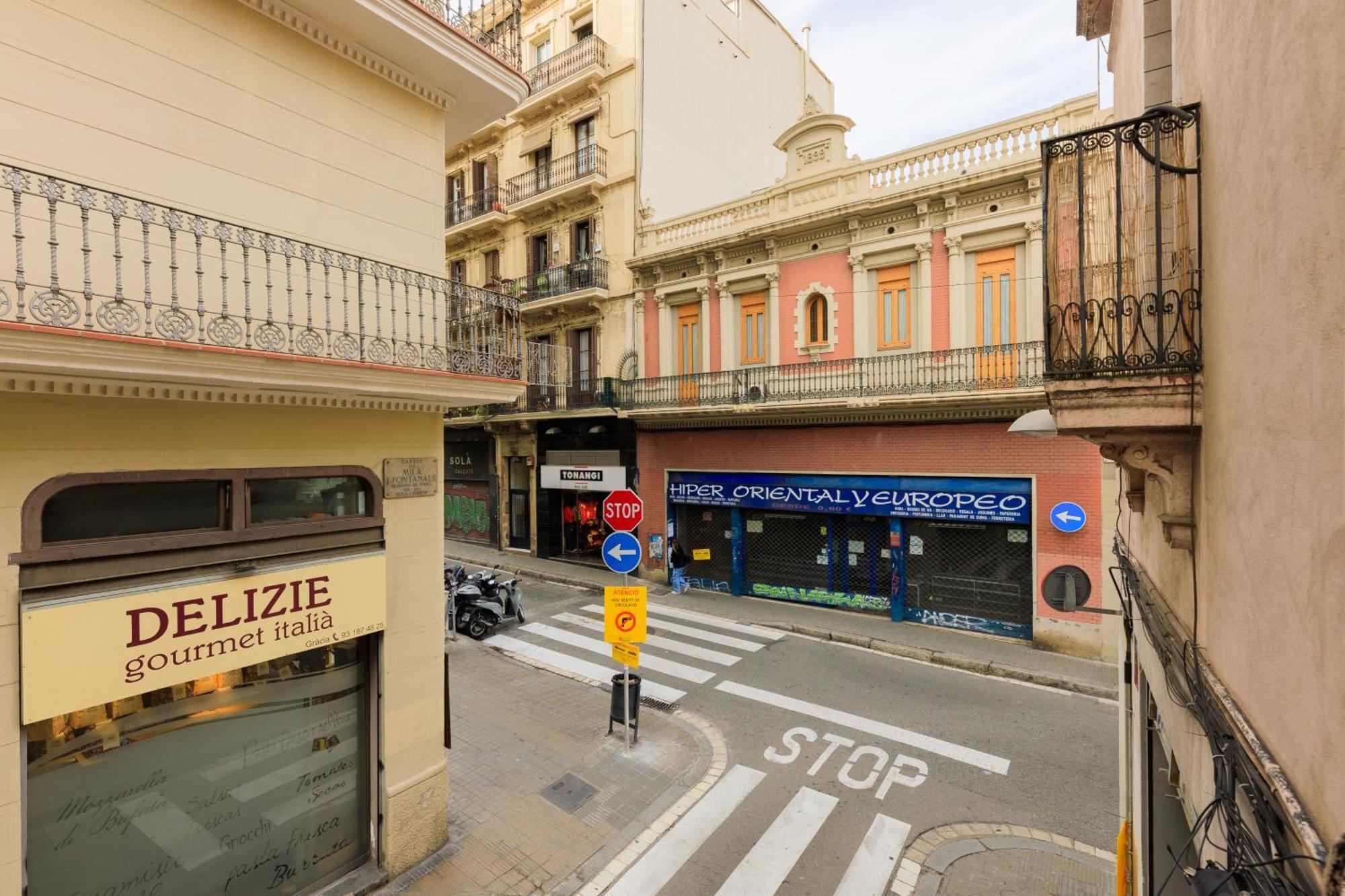 Housalia Gracia Barcelona Bagian luar foto